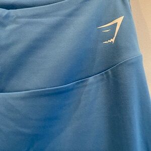 NEVER WORN Gym shark leggings size large